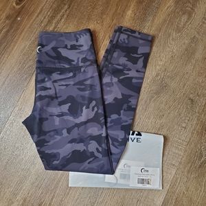 Zyia Evening Camo Soft N Snug mid-rise 7/8 24"